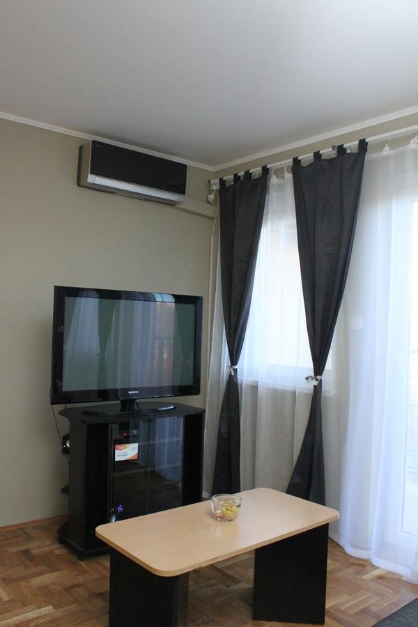Sun Apartments Subotica Bagian luar foto